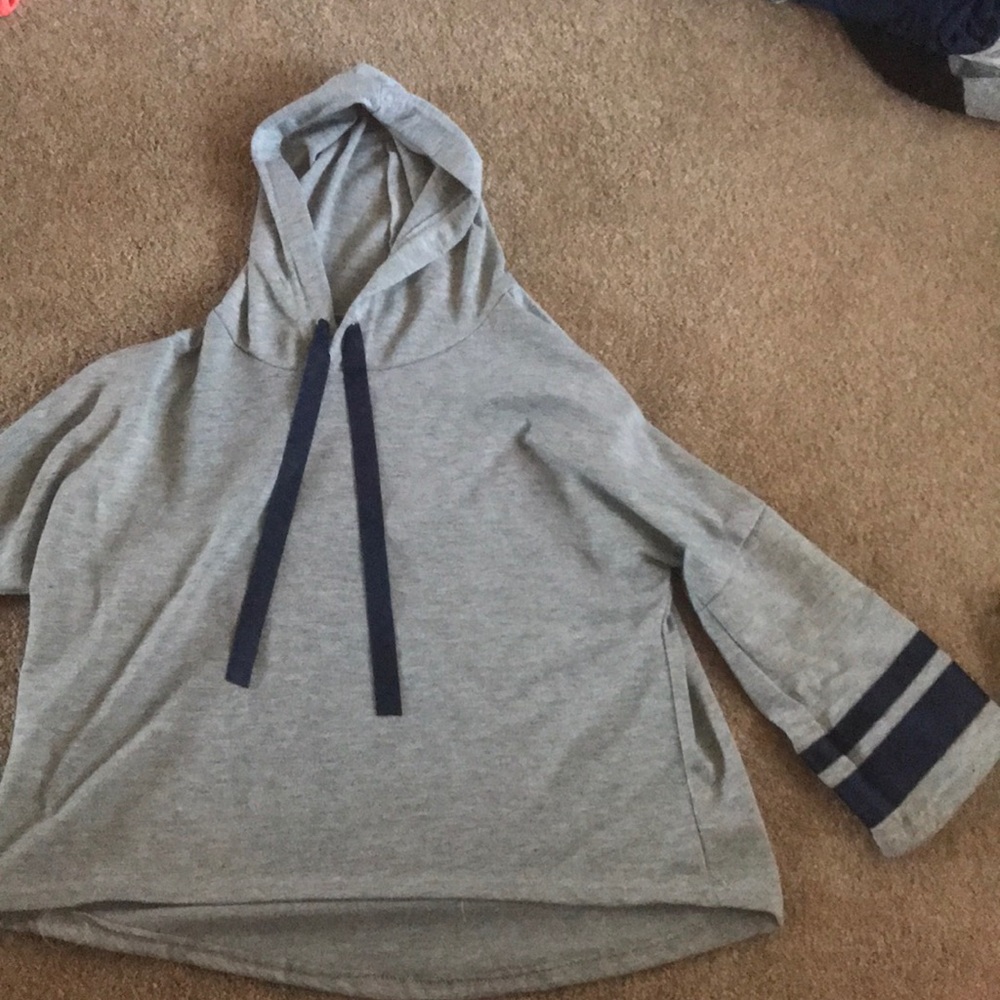 Crop too hoodie